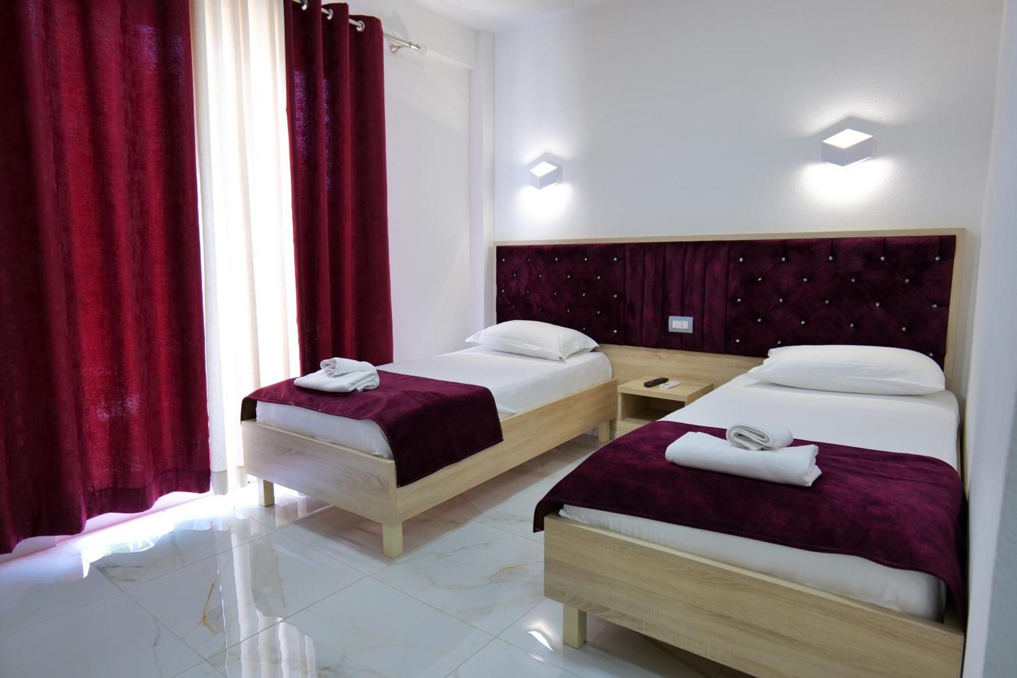 Hotel Vathi كساميل المظهر الخارجي الصورة