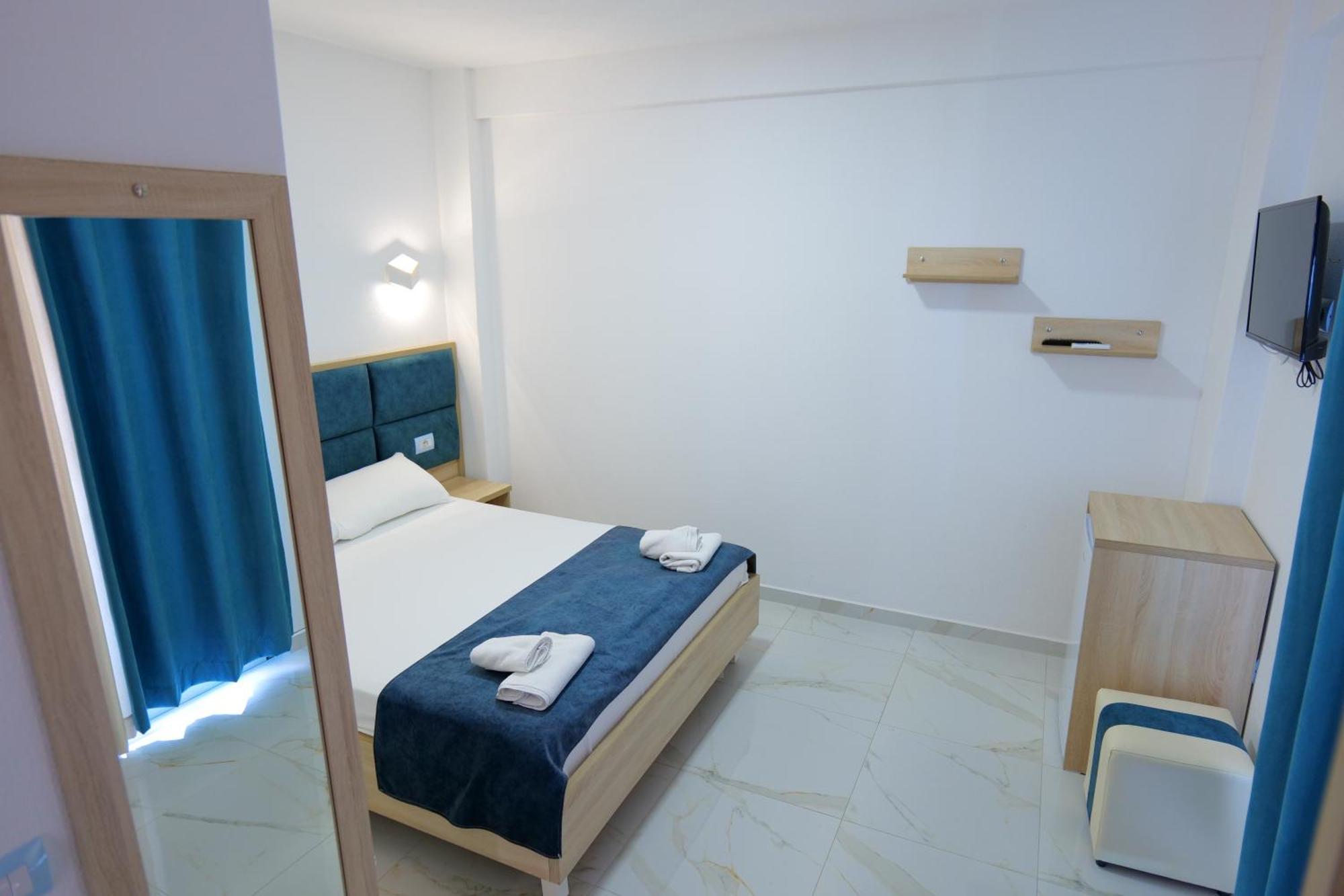 Hotel Vathi كساميل المظهر الخارجي الصورة