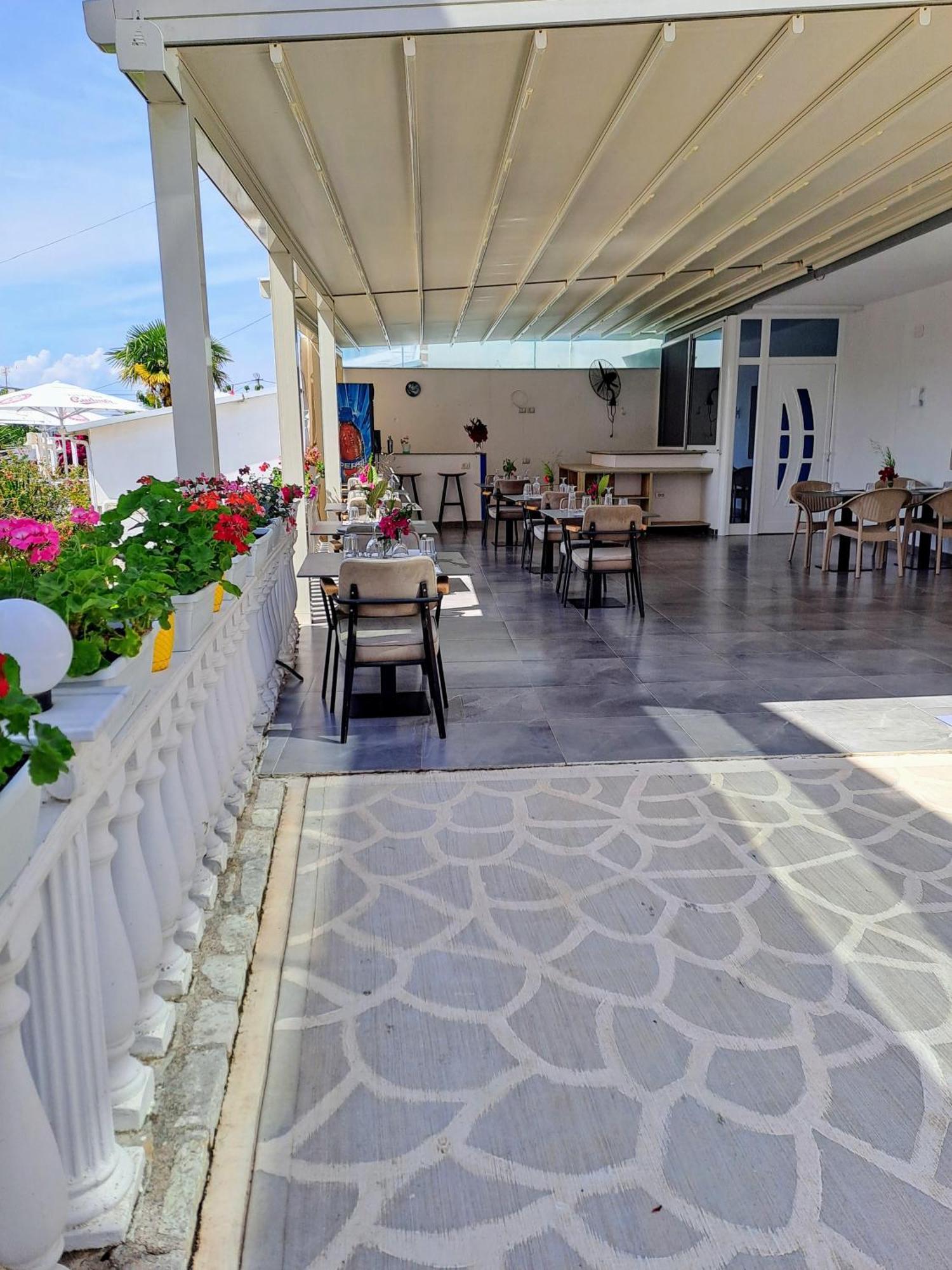 Hotel Vathi كساميل المظهر الخارجي الصورة