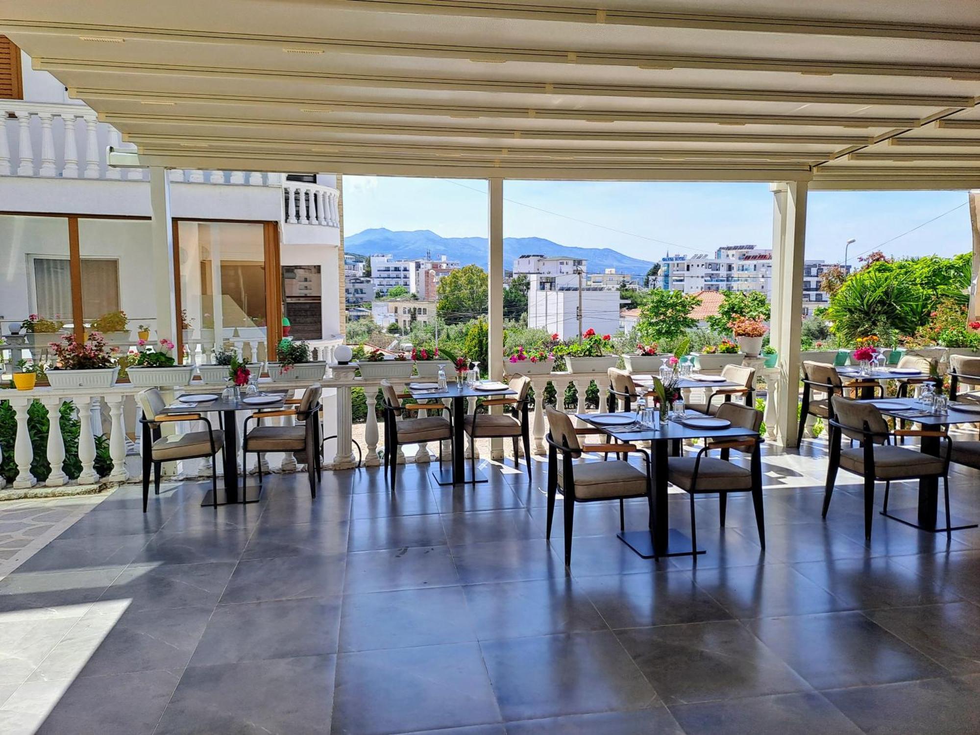 Hotel Vathi كساميل المظهر الخارجي الصورة