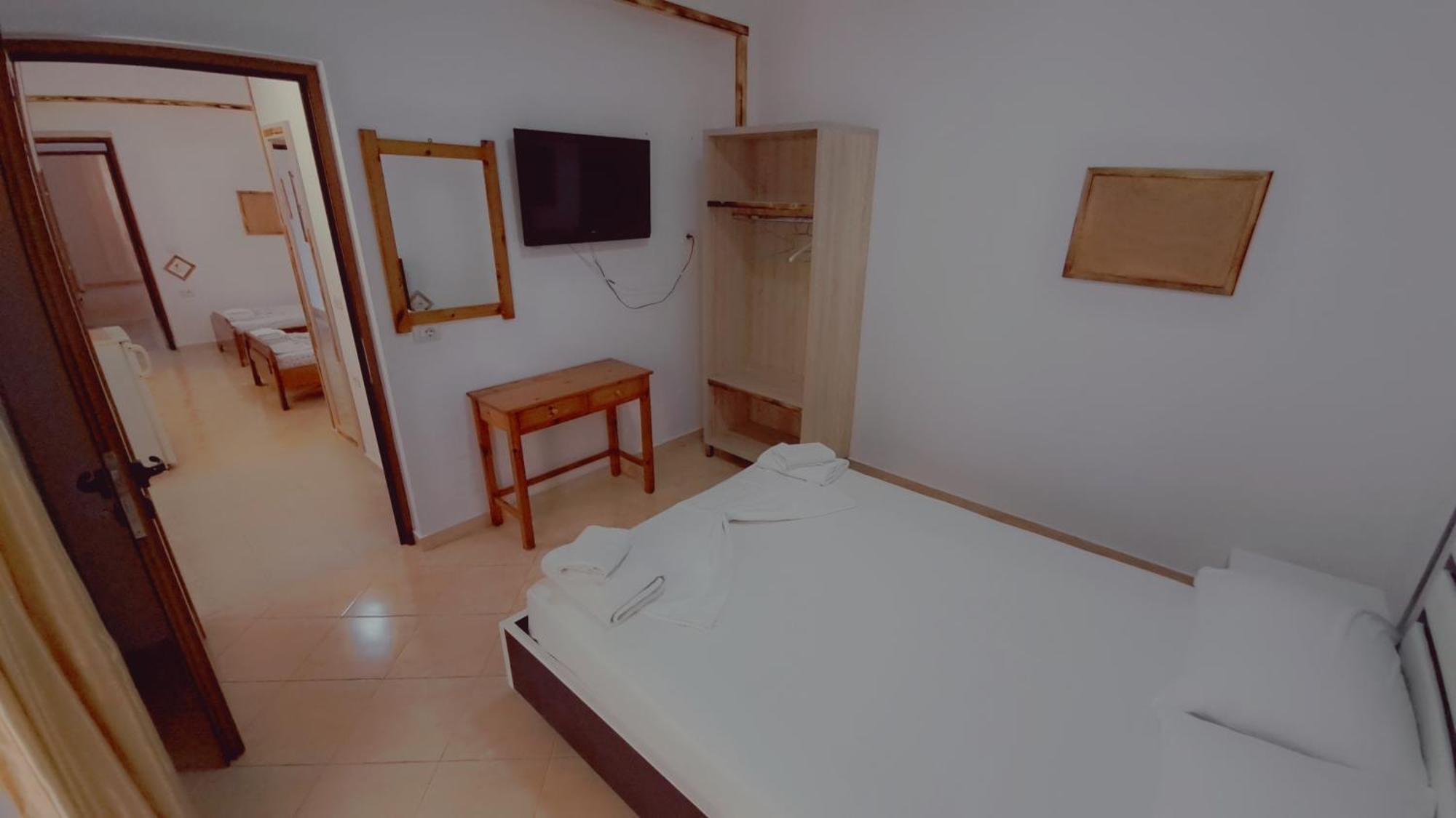 Hotel Vathi كساميل المظهر الخارجي الصورة