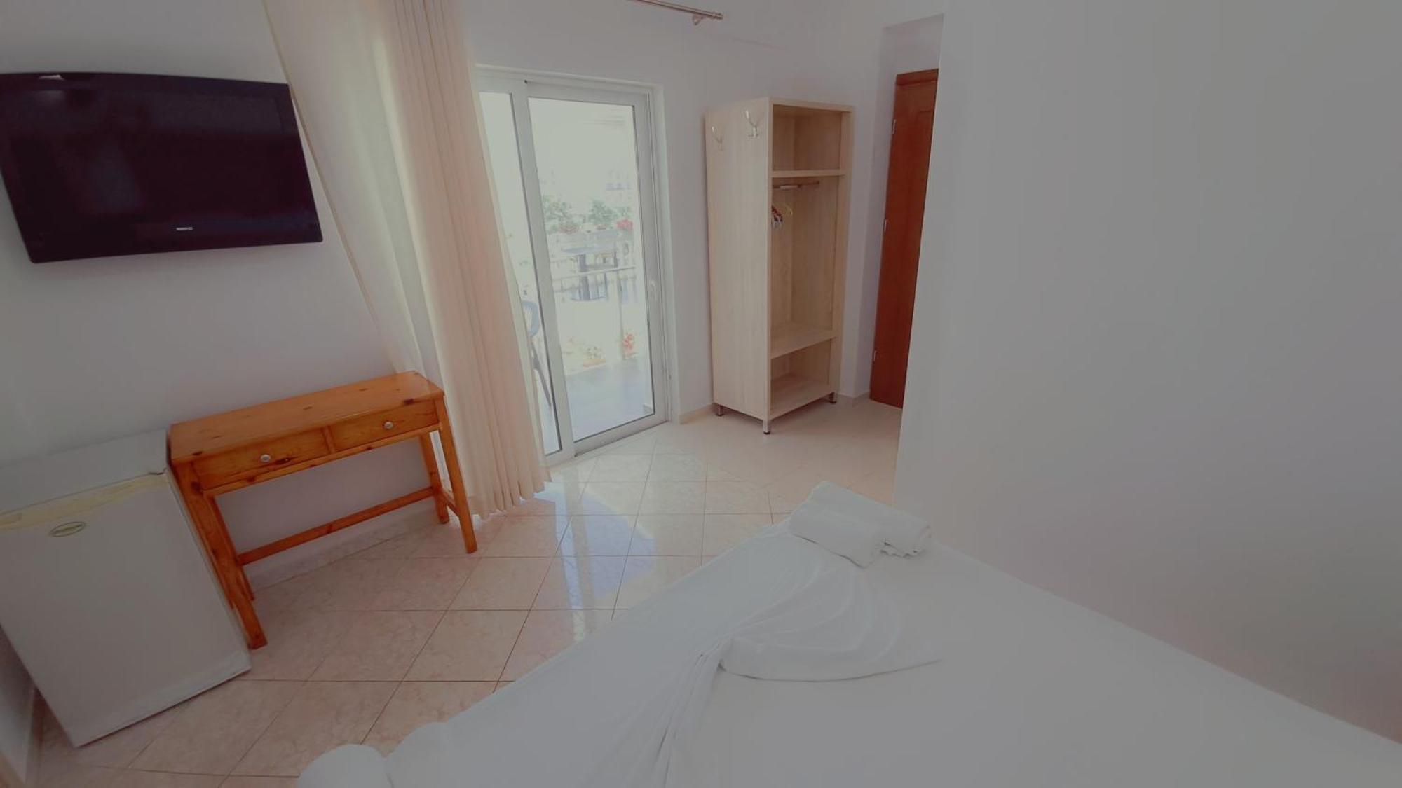 Hotel Vathi كساميل المظهر الخارجي الصورة
